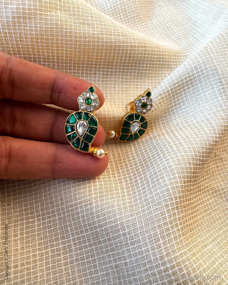 AJ-X17090 Mango Earring