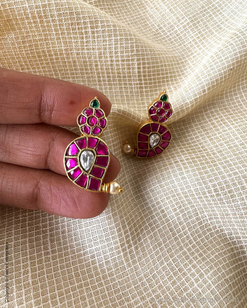 AJ-X17092 Mango Earring