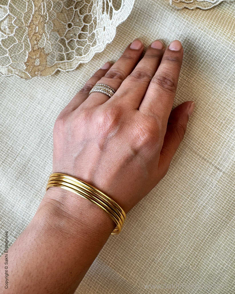 AJ-X17634 Statement Bangles