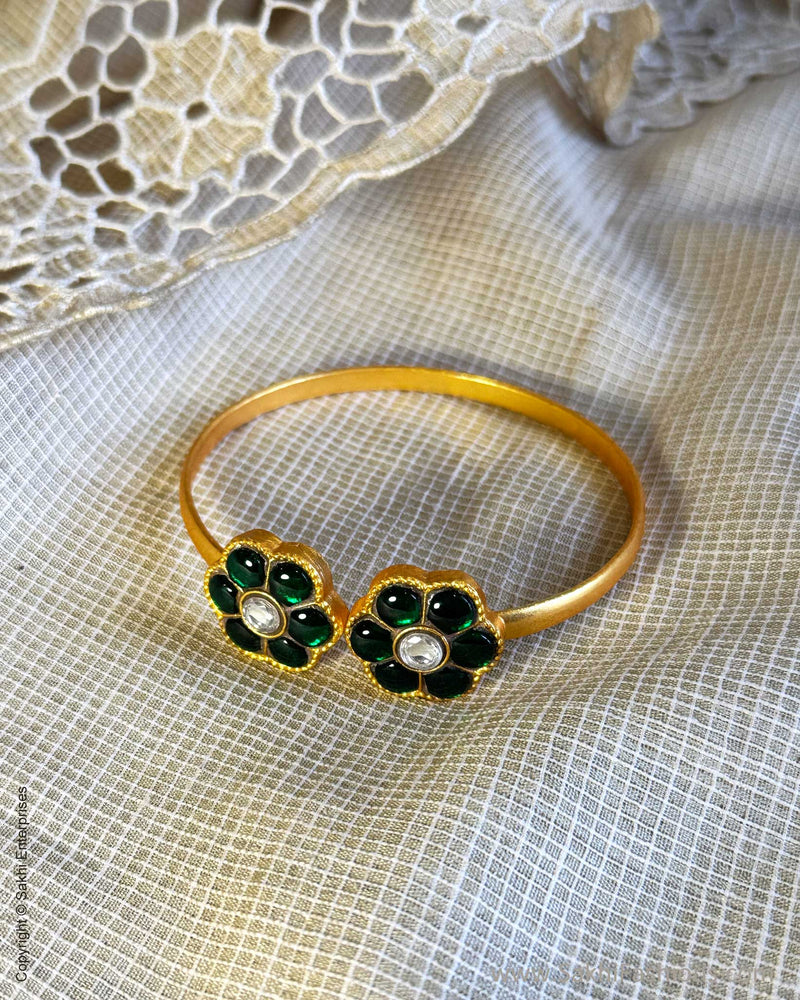 AJ-Y00372 Statement Kada