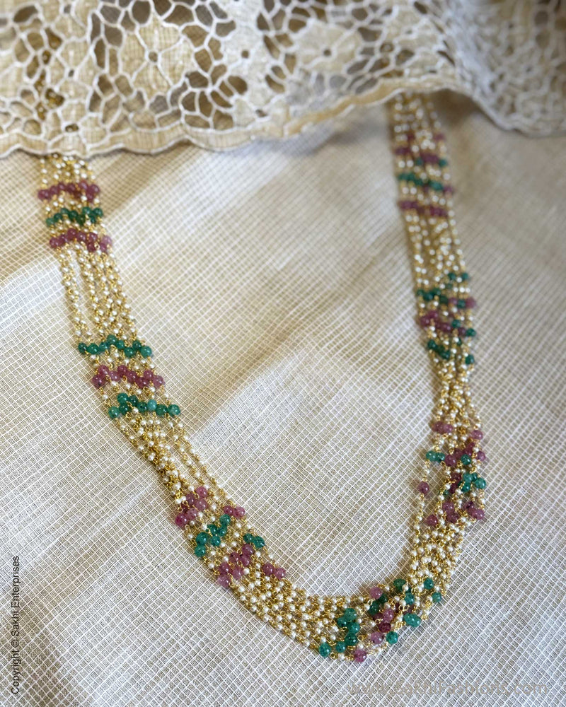 AJ-X17609 Bunch Pearls Necklace