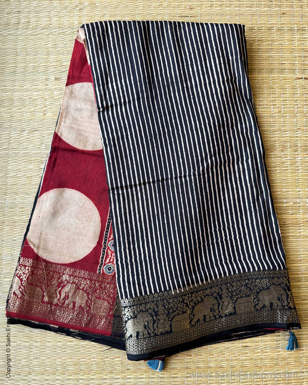DP-Y01791 Ajrakh Saree