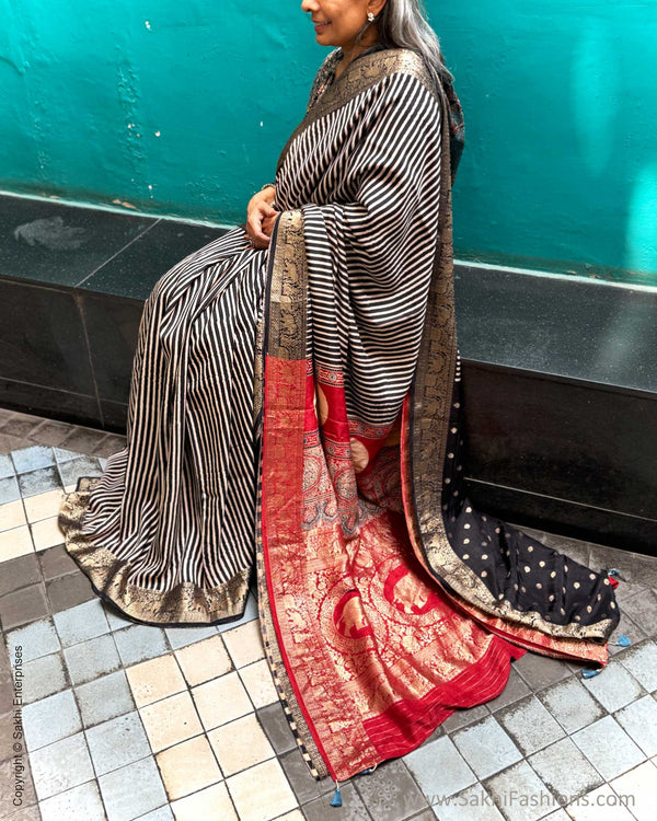DP-Y01819 Ajrakh Saree