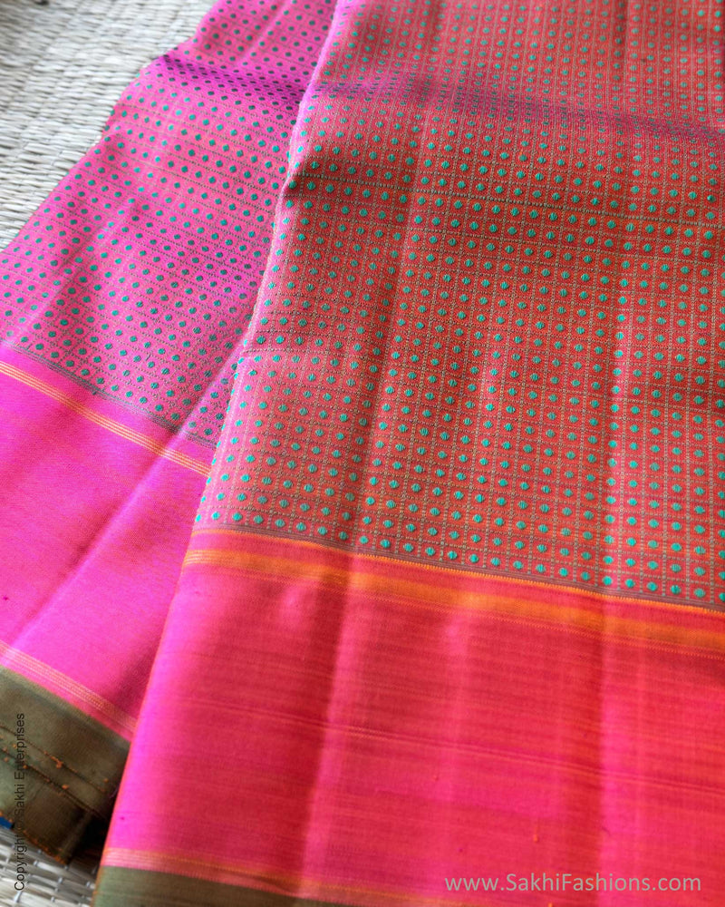 DP-X17598 Kanchi Thread Saree