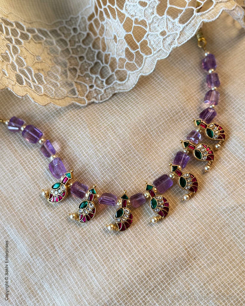 AJ-Y02927 Mango Necklace
