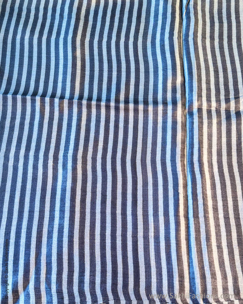 DP-X07322 Grey Tussar Sari
