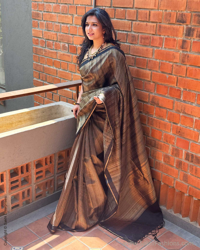 EE-X14934 Black rawsilk sari