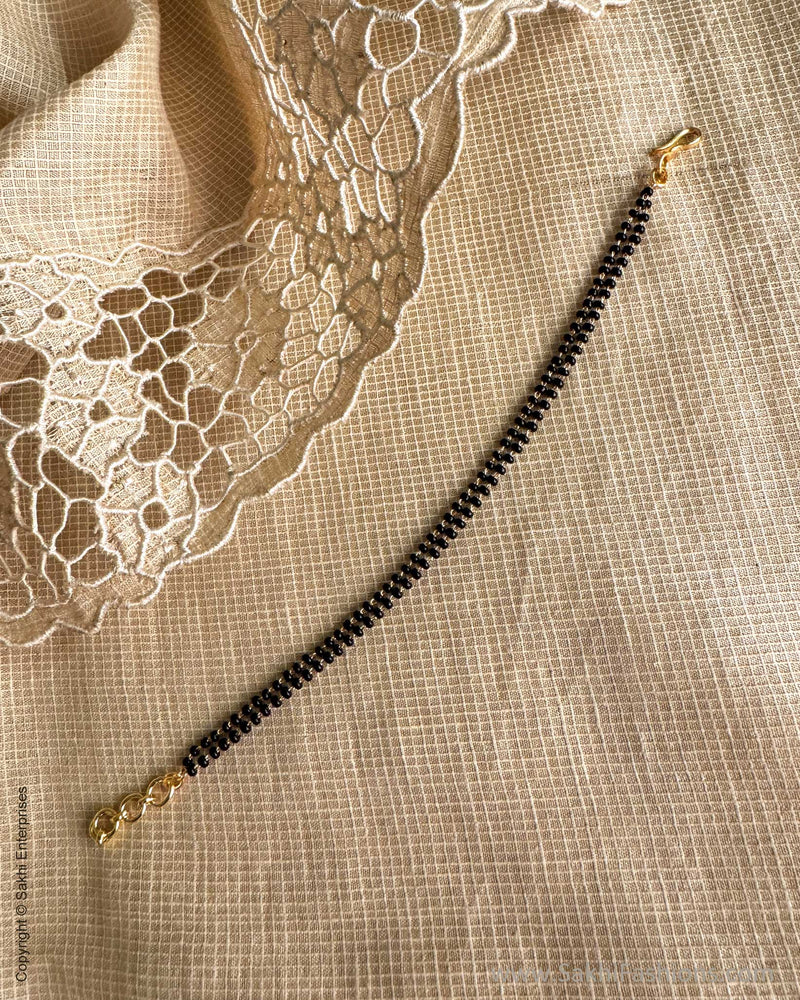 AJ-Y05010 Statement Bracelet