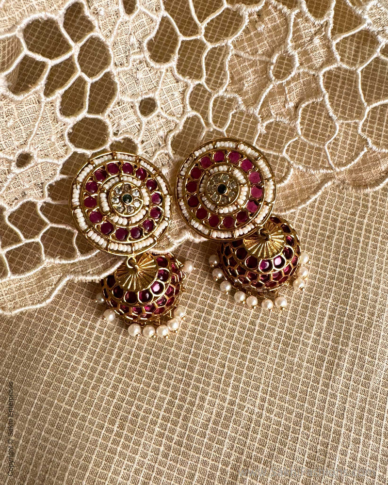 AJ-Y03516 Statement Jumka Earring