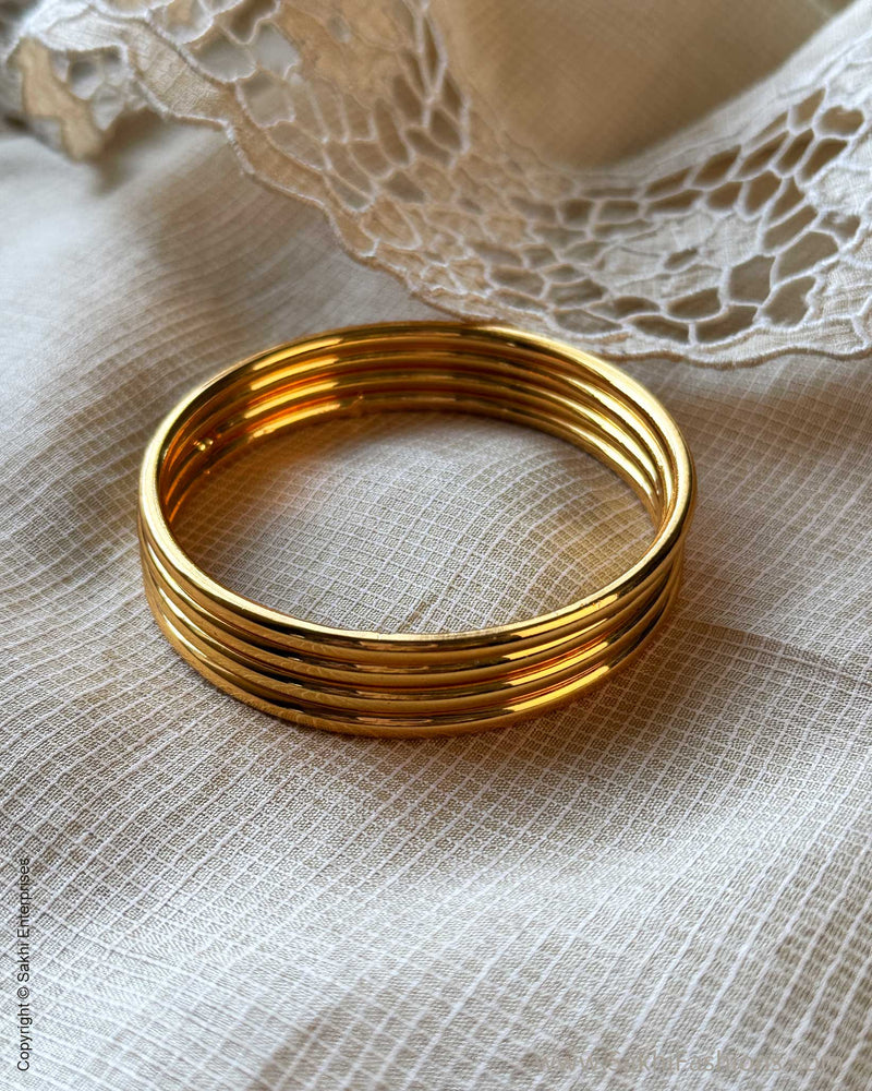 AJ-Y02259 Statement Bangles