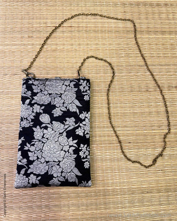 AC-Y06226 Black Mobile Pouch