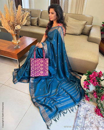 EE-Y05660 Matka Silk sari