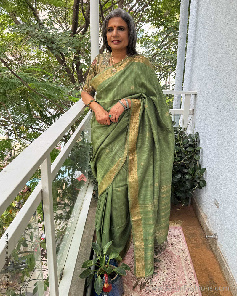 EE-Y05661 Matka Silk sari