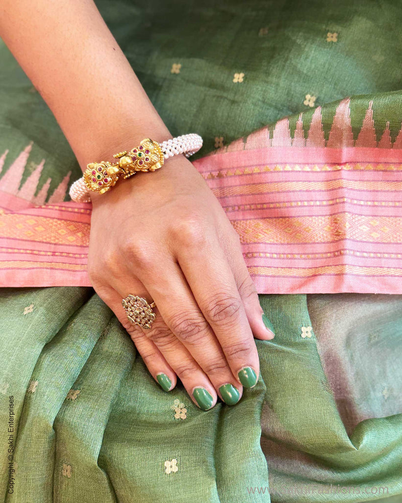 EE-Y05629 Green Seq Sari