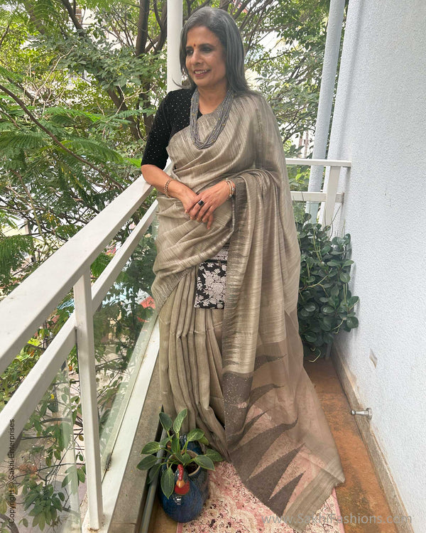 EE-Y05610 Beige Seq Sari