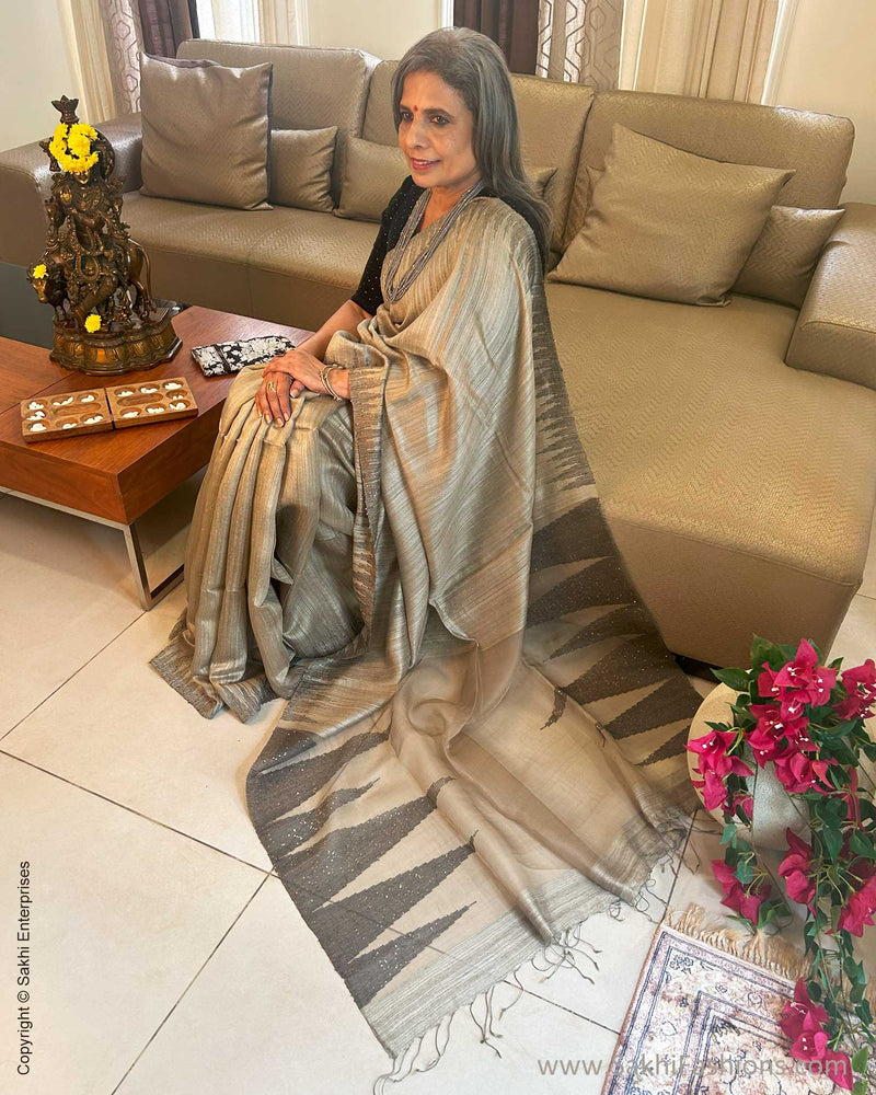 EE-Y05610 Beige Seq Sari