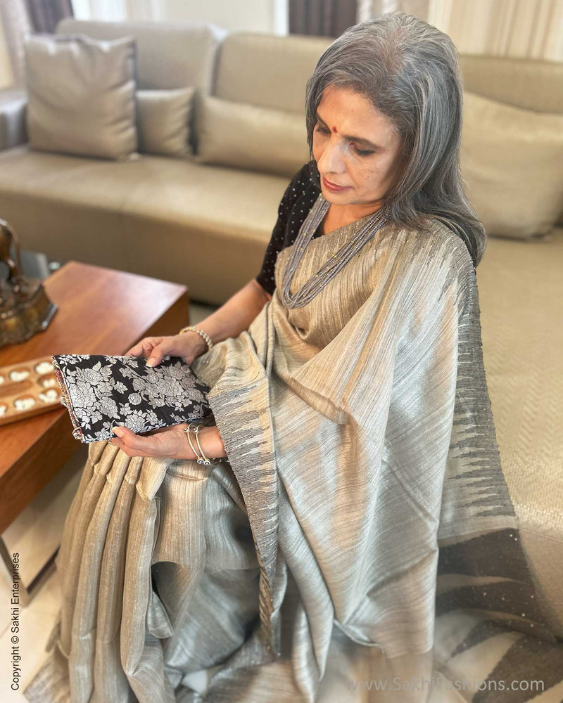 EE-Y05610 Beige Seq Sari