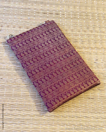 AC-Y06382 Kanchi Mobile Pouch