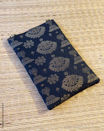 AC-Y06366 Kanchi Mobile Pouch