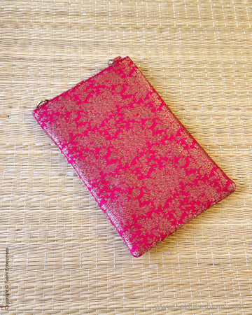 AC-Y06381 Pink Mobile Pouch