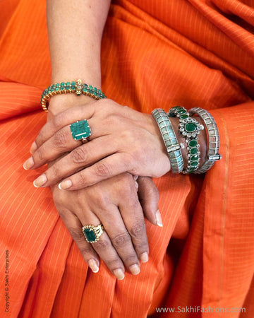 EE-X13891 Orange Green Kanchi saree