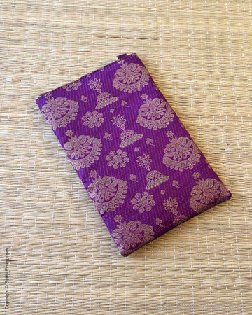 AC-Y06363 Kanchi Mobile Pouch