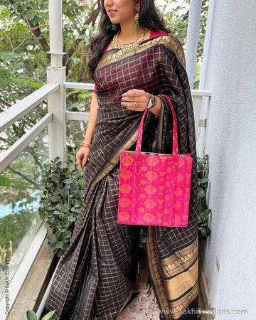 EE-Y05015 Silk Cotton saree