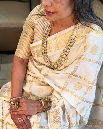 EE-Y05059 Cream Madurai Cotton Sari