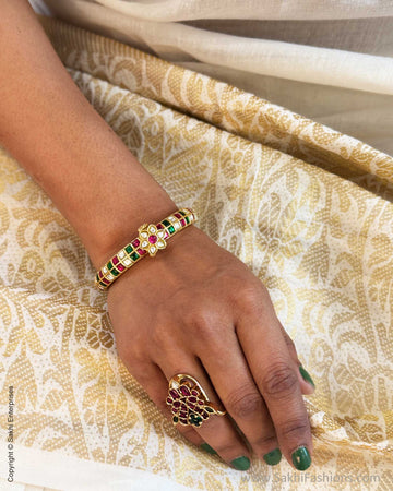 EE-X06368 Cream Madurai Cotton