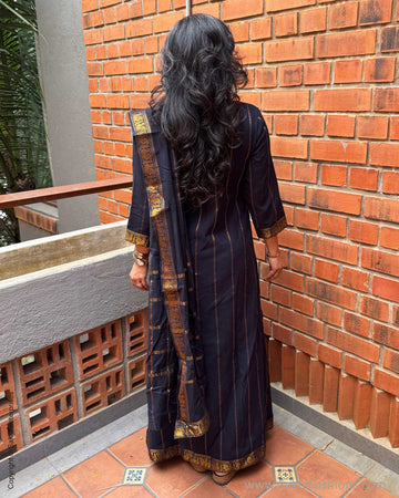 EE-Y06964 Black SariDress