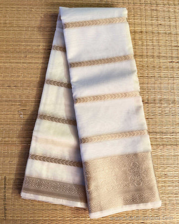 DP-Y01601 Cream Kora sari