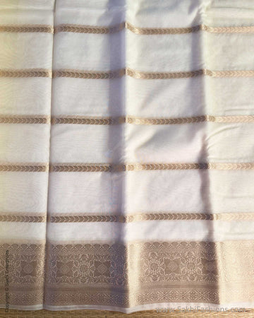 DP-Y01601 Cream Kora sari