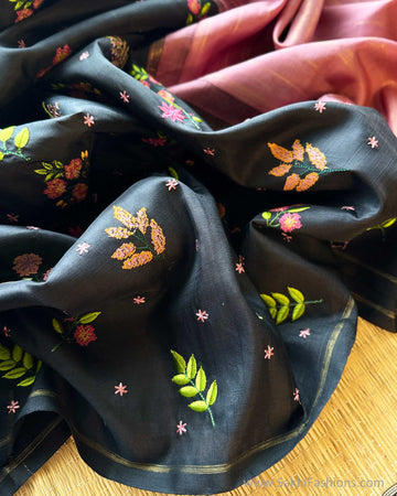 DP-Y08214 Floral Black Kanchi