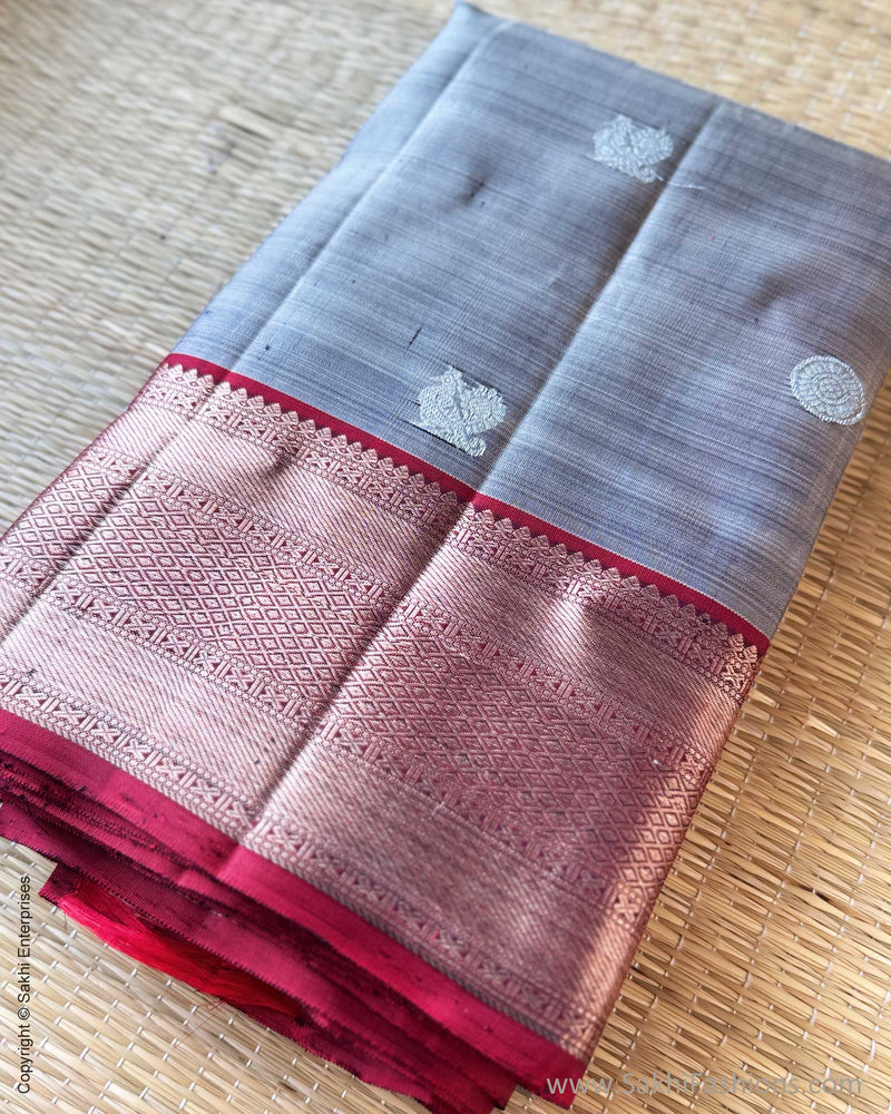 DP-V04735 Grey Kanchi Saree