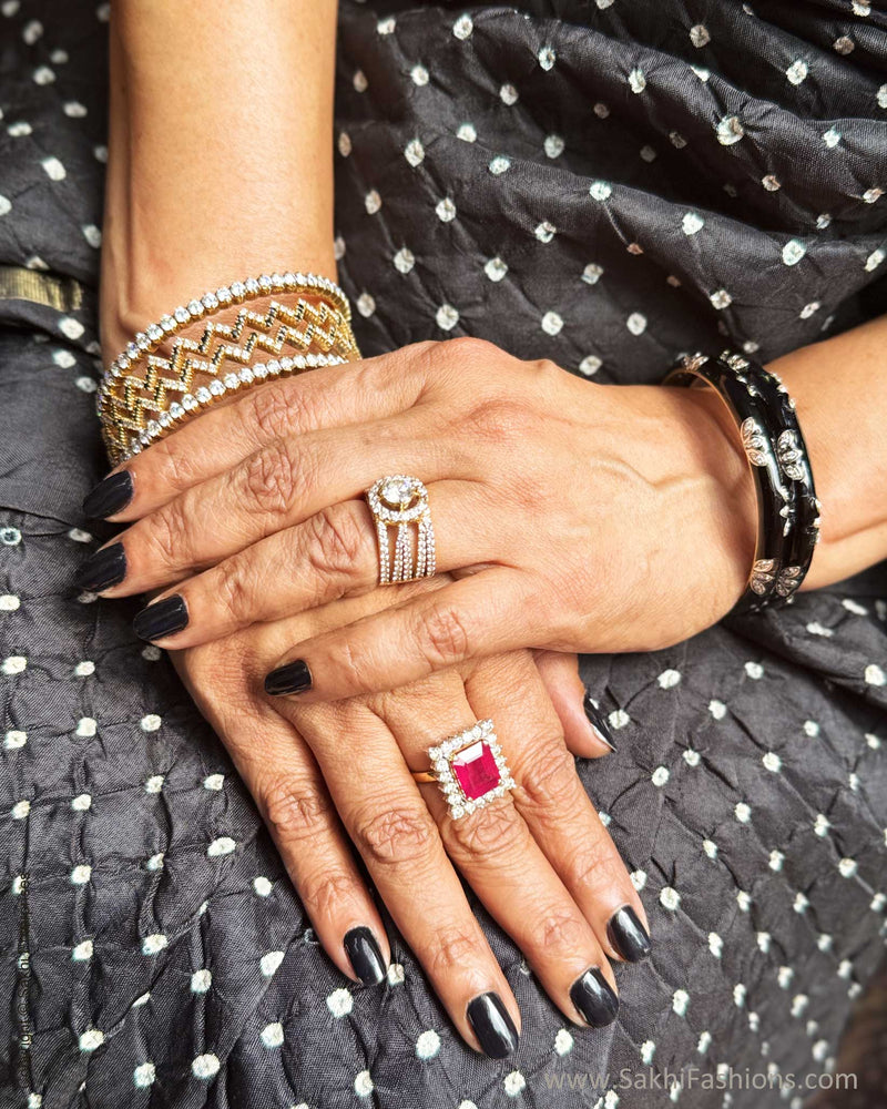 EE-Y06476 Bandhini black red Kanchi