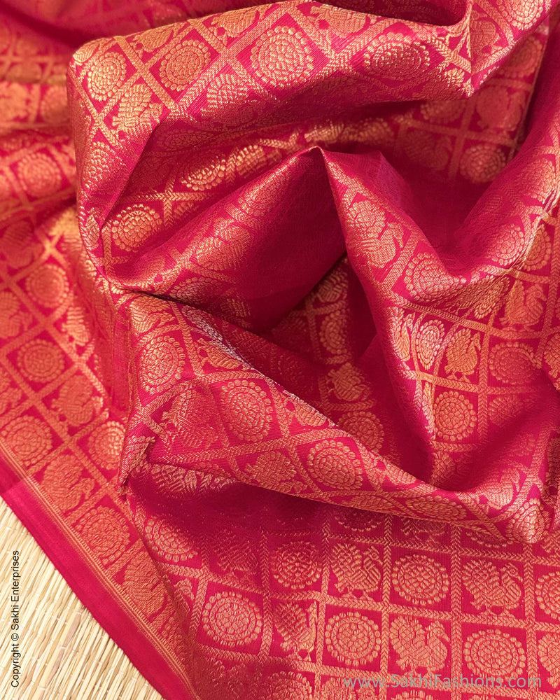 BL-Y10047 Red Kanchi Blouse