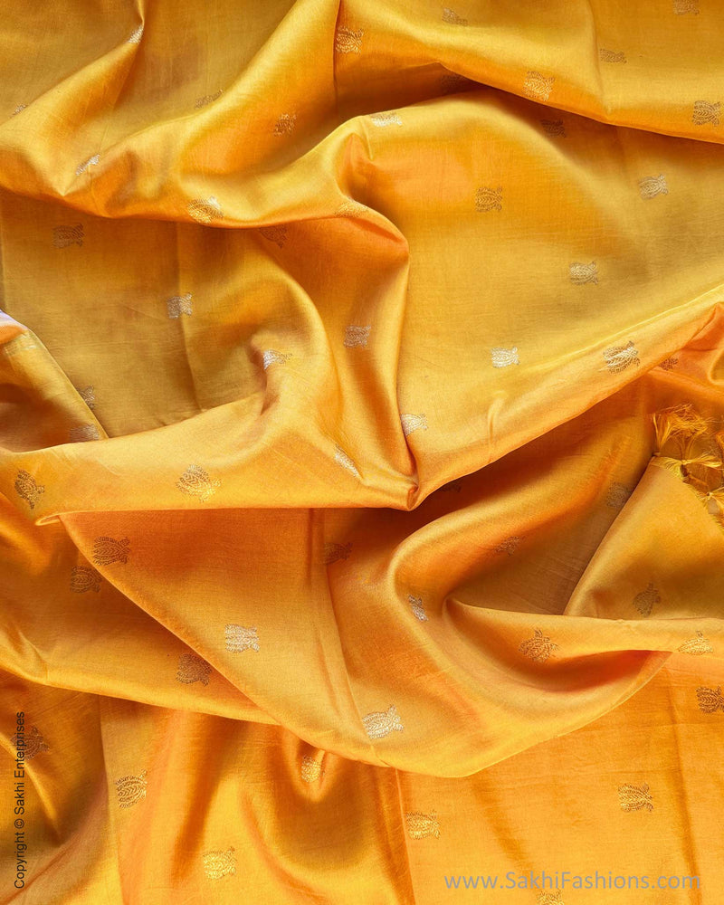 DP-Y09274 Brown Kanchi batik sari