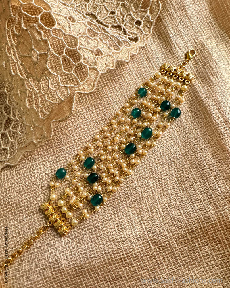 AJ-Y10412 Pearl Green Bracelet