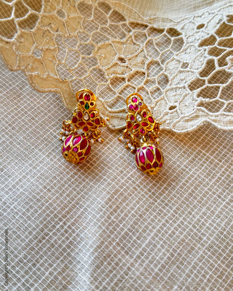AJ-Y11430 Gold Earring