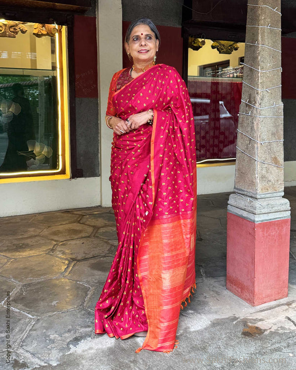 EE-Y07434 Floral Red Kanchi