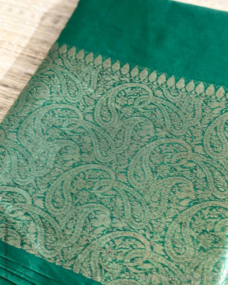 DP-X16082 Green Sari