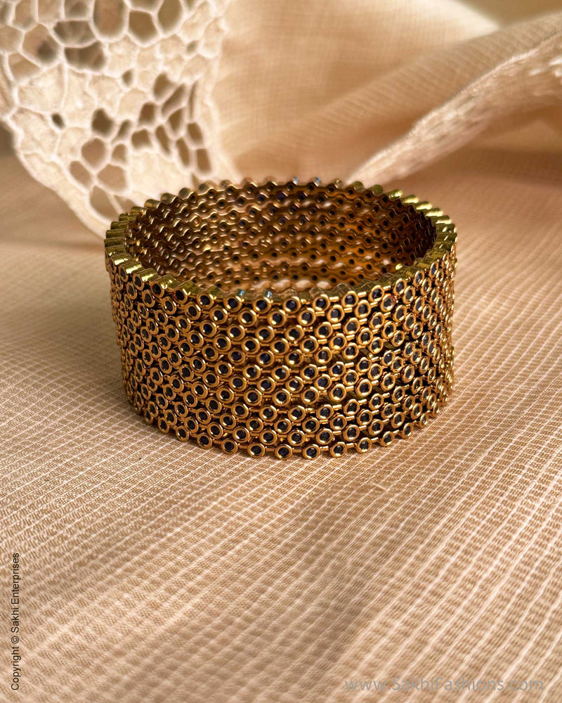 AJ-Y03555 Statement Bangles