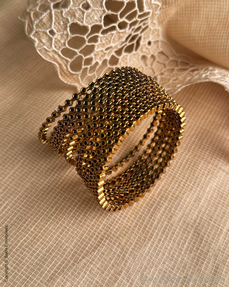 AJ-Y03555 Statement Bangles