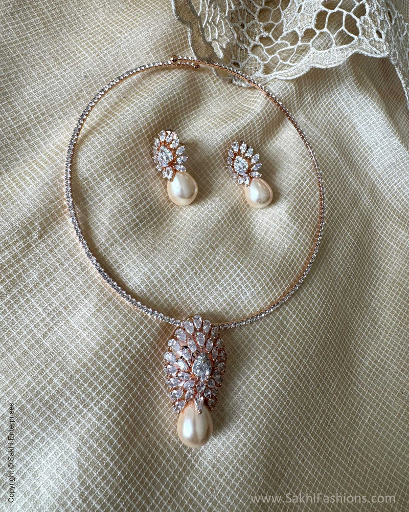 AJ-X31128 Cream Diamante Pendant Set