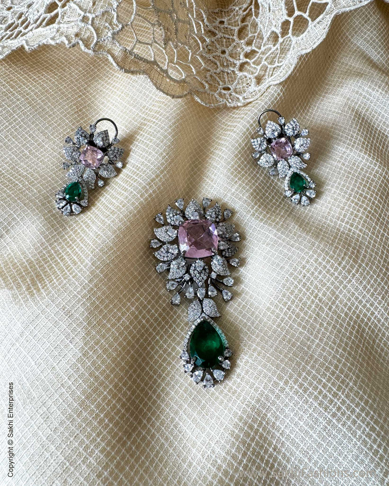 AJ-X31139 Diamante Pendant Set