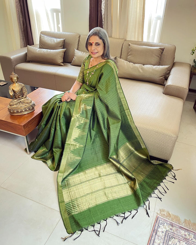 EE-W09183 Green Rawsilk Sari