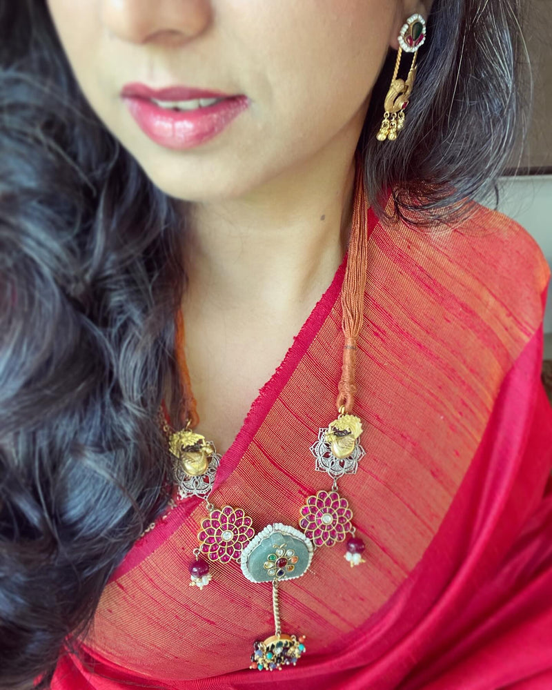 EE-W09179 Red rawsilk sari