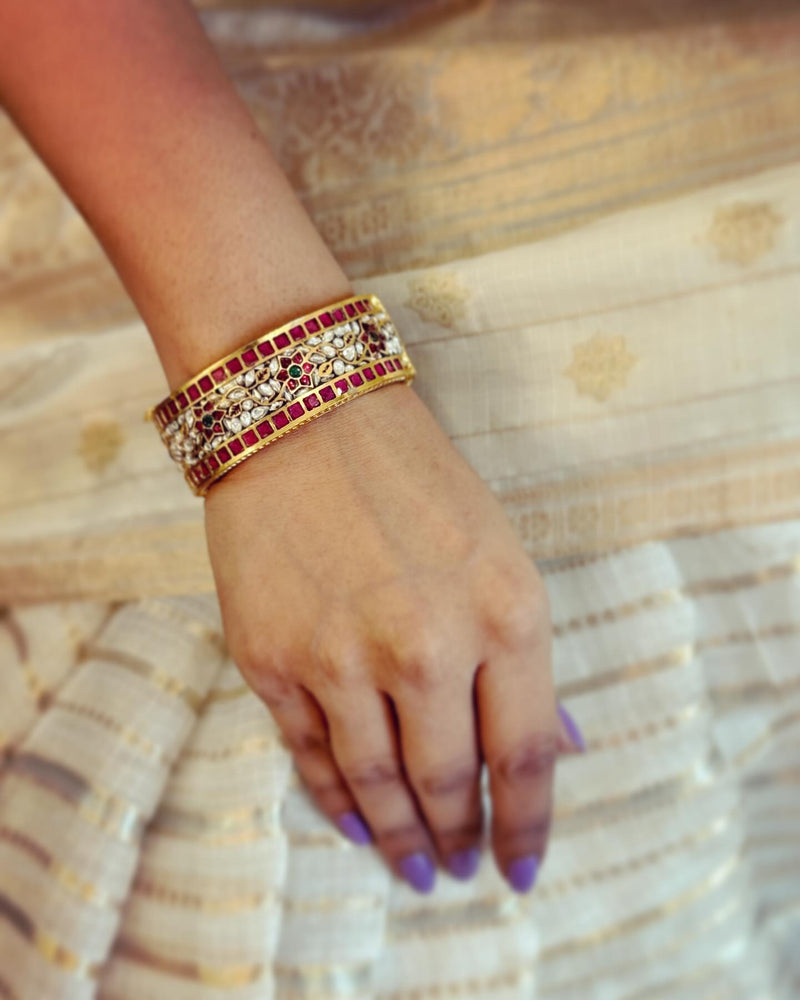 EE-W07590 White Gold Silk Kota