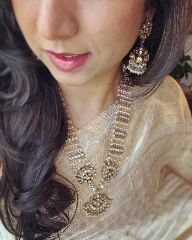 EE-W07590 White Gold Silk Kota