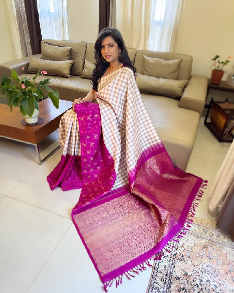 EE-W14311 Check Pink Kanchi Sari